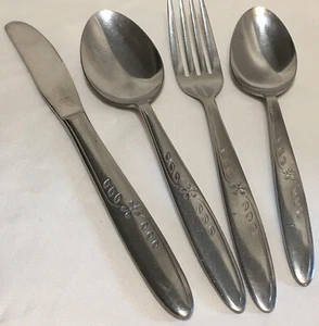 CI Stainless Japan Flatware ~ Floral Vine ~ Dinner Fork Spoon Teaspoon Knife Vtg - Picture 1 of 11