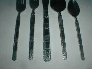 VTG Community Stainless Steel Flatware 21p LOT Silverware Spoon Fork Modern MCM - Picture 1 of 15
