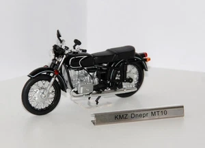 ATLAS  -  KMZ DNEPR MT10  - schwarz -  1:24  - DDR Nostalgie -  Motorrad  -  NEU - Bild 1 von 1