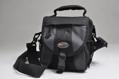 Lowepro EX120 Camera Bag- Size 7"X7"X6" approx.- VGC - Image 1 of 4