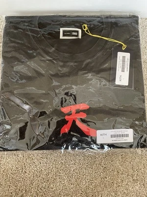 Camiseta KITH x Marvel VS Capcom - Akuma Vintage - Grande - Negra - PEDIDO CONFIRMADO Foto 1 de 4