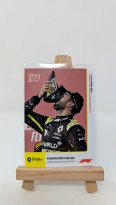 Topps Now Formula 1 2020 F1 #12 Daniel Ricciardo Celebrates Podium With a shoey - Bild 1 von 2