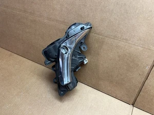 OEM 2013 2014 2015 2016 2017 LEXUS LS460 LED FOG LIGHT RIGHT SIDE RH - Picture 1 of 9