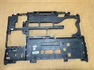 NUEVO OEM Dell Latitude E5470 Laptop Base Inferior Chasis Conjunto 0KMWXR KMWXR - Imagen 1 de 2
