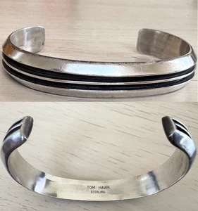 Brazalete acanalado navajo vintage Tom Hawk icónico PLATA ESTERLINA 27 g - Imagen 1 de 8