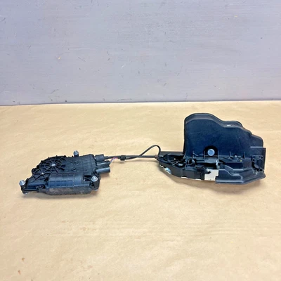 BMW 740i 750Li 760Li F01 F02 F04 2009-15 PUERTA TRASERA IZQUIERDA CERRADURA PESTILLO ACTUADOR OEM Foto 1 de 4