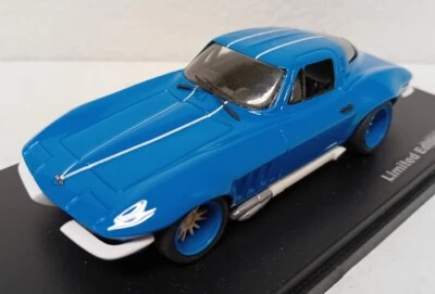 CHEVROLET CORVETTE C2 BIG BLUE MUSCLE CAR LUCKY LEGENDS KTL002 - Immagine 1 di 2