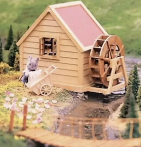 Sylvanian Families / Calico Critters - RARE - Watermill - Picture 1 of 10