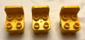 LEGO Duplo Sedia Gialla Con Schienale Arrotondato Lotto Di 3 / Lavata E Igienizzata / Usata - Foto 1 di 5