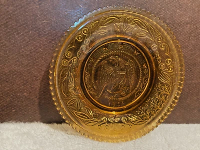 Tiara âmbar Indiana vidro águia sabonete prato vintage 3 7/8" - Imagem 1 de 2