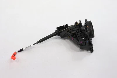 $2015 JEEP GRAND CHEROKEE Fog Light Bracket - Image 1 of 4