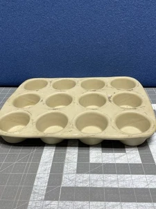 The Pampered Chef Family Muffinform 12 Heritage Stoneware Classics - Bild 1 von 7