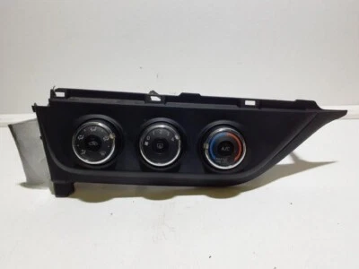 2014-2019 Toyota Corolla A/C AC Heater Temperature Climate Control OEM - Imagem 1 de 4