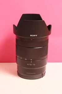 Sony Zeiss SEL1670Z 16-70mm F4 ZA OSS Vario Lens E Mount APS-C GOOD USED w hood - Picture 1 of 5