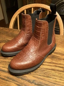 NUEVO Dr Martens Mujer Flora Croc Chelsea Bota Marrón Talla 6 EE. UU. L / 4UK / 37 UE - Imagen 1 de 10
