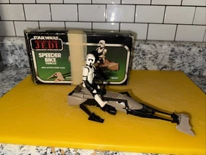 Speeder Bike mit Box Anleitung & Booklet Star Wars ROTJ Kenner 1983 Fahrzeug - Bild 1 von 13