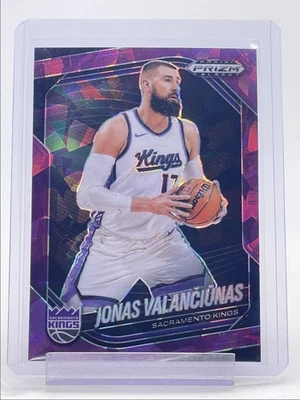 JONAS VALANCIUNAS 2024-25 PANINI PRIZM BLACK PURPLE ICE KINGS A /149 Q4193 - Image 1 of 2