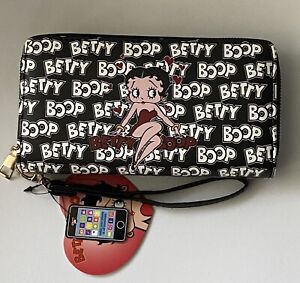NWT Betty Boop Large Wallet/Wristlet Double Zip Around Hearts Logo Face 7.5”x 4”