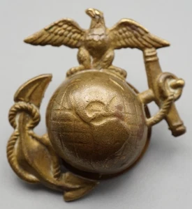 WWI USMC Marine Enlisted EGA Eagle Globe Anchor Dress Hat Badge - Picture 1 of 3
