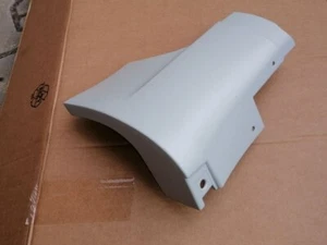 Verkleidung Ecke Schweller Seitenschweller Seat 3R0071610 rechts grundiert neu - Picture 1 of 4