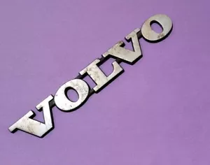 Bin16 Used Original Vintage Volvo Metal Badge/Emblem Classic Car 22cm - Picture 1 of 3