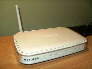 Routeur modem ADSL super sans fil Netgear 108 Mbit/s DG834GT 272-10136-04 *HORS BLOC D'ALIMENTATION* - Photo 1/1
