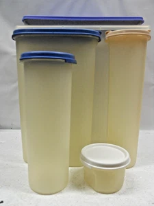 Tupperware Tall Clear Containers 1430, 1615,1661, 1643, 1605 with mixed lids. - Picture 1 of 11