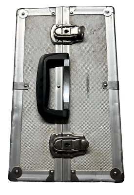 Heavy Duty Aluminum Camera / Storage Case 14"x8.25"x10" Lined Padded GUC READ - Image 1 of 4