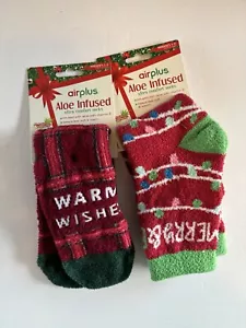 AIRPLUS SOCKS Womans Red Christmas Lights Winter Warm Wishes Fuzzy LOT of 2 NEW - Picture 1 of 6