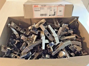 Box of 50 BLUM 79B9590 95 Deg Clip top Blind Corner Self Closing - Picture 1 of 6