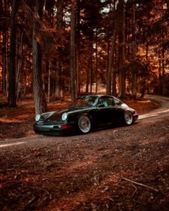 PORSCHE 911 CLASSIC LUXURY VINTAGE GERMAN SPORTSCAR - 8x10 Glossy Printed Photo - Bild 1 von 1