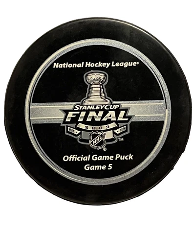 2009 Stanley Cup Finals Game #5 Game Puck Penguins Red Wings Unsigned Cover