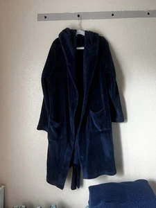 Lands’ End Boys’ Deep Sea Navy Fleece Robe Hood Attached Tie Belt Size 10 - Picture 1 of 6