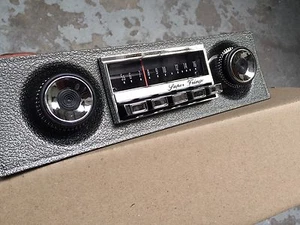 FORD XW XY GT GS DUMMY SUPERFRINGE RADIO FACE WITH MOUNT BRACKETS - BLACK FACE - Foto 1 di 5