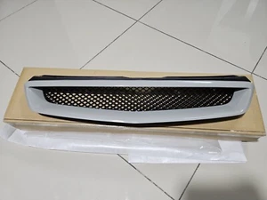 Honda Civic Type R EK9 S04 SO4 EK4 EM1 JDM Front Mesh Grille Genuine 99-00 (NEW) - Picture 1 of 10