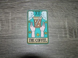 Parche de Tarot The Coffee Patch Comida Bebidas Bordado Hierro En Parche 2" x 3.5" - Imagen 1 de 2