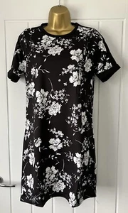 Stunning Pretty Little Thing Floral TShirt Dress Size 10 - Picture 1 of 8