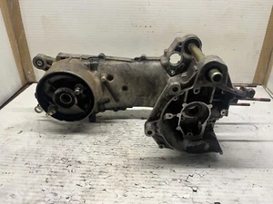 2002 Twist N Go Venice 50qt-5 Moped MEngine Bottom End Cases - Picture 1 of 10