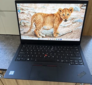 Thinkpad X1 Carbon Gen 7 - i7 - 16GB RAM - 512GB SSD - FHD - Picture 1 of 16