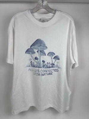 Camiseta Magic Mushrooms Always Connected with Nature Trippy H&M Blanca M ¡NUEVA! Nuevo con etiquetas Foto 1 de 4
