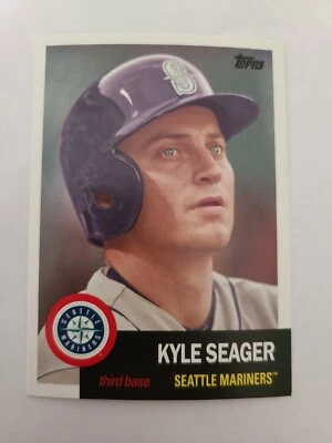 2016 Topps Baseball Card Kyle Seager 73 - Image 1 of 2