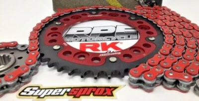 Red 2006-2010 GSXR600 RK MAXX 520 Quick Acceleration Chain and Red Sprocket Kit  - Image 1 of 2