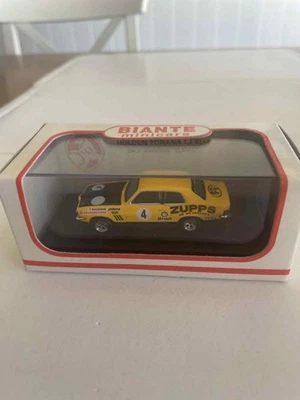 BIANTE МАСШТАБ 1/64 ЛИТАЯ МОДЕЛЬ HOLDEN TORANA GTR XU-1 ZUPPS DICK JOHNSON КАК НОВАЯ В КОРОБКЕ - Изображение 1 из 4