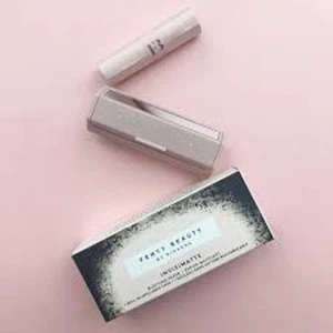 Fenty Beauty by Rihanna Invisimatte Blotting Paper - Picture 1 of 3