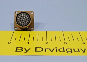 ACC PW02A16-26SW Circular Connector; 26-Pin; Female; Box Mount - Picture 1 of 5