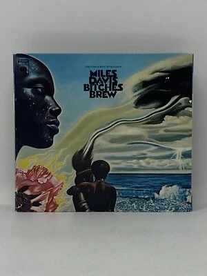 Miles Davis - Bitches Brew Deluxe 2 CD + DVD Live Show Combo Set 88697 54519 2 Foto 1 de 4