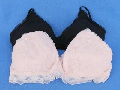 H&M  Lace Lined Wireless Bralette Bra Bundle Lot Size 6 M #C4623 - Image 1 of 3