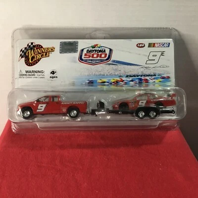 Camión Dodge Kasey Kahne #9 2009, remolque y auto de carreras Foto 1 de 4