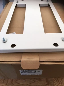 MNSPE6670/5NR Electrium 21/20 MOD Mounting Plate - Picture 1 of 7