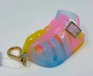 BATH & BODY WORKS JELLY SANDAL POCKETBAC HOLDER HAND SANITIZER CLIP CASE CUTE - Picture 1 of 5